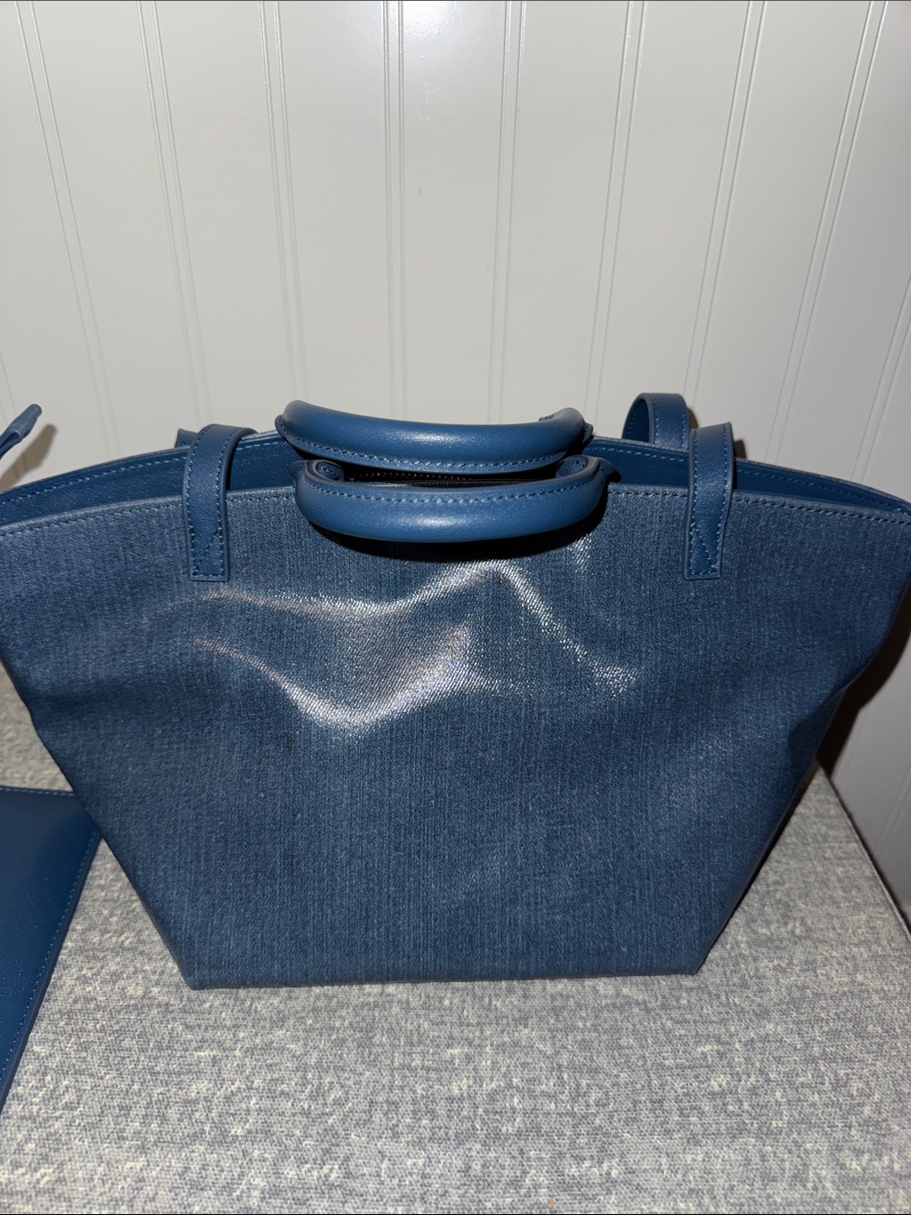 Brandon Blackwood Navy/Denim Canvas Coated Tote With Detachable Zip Pouch — image 5 of 6